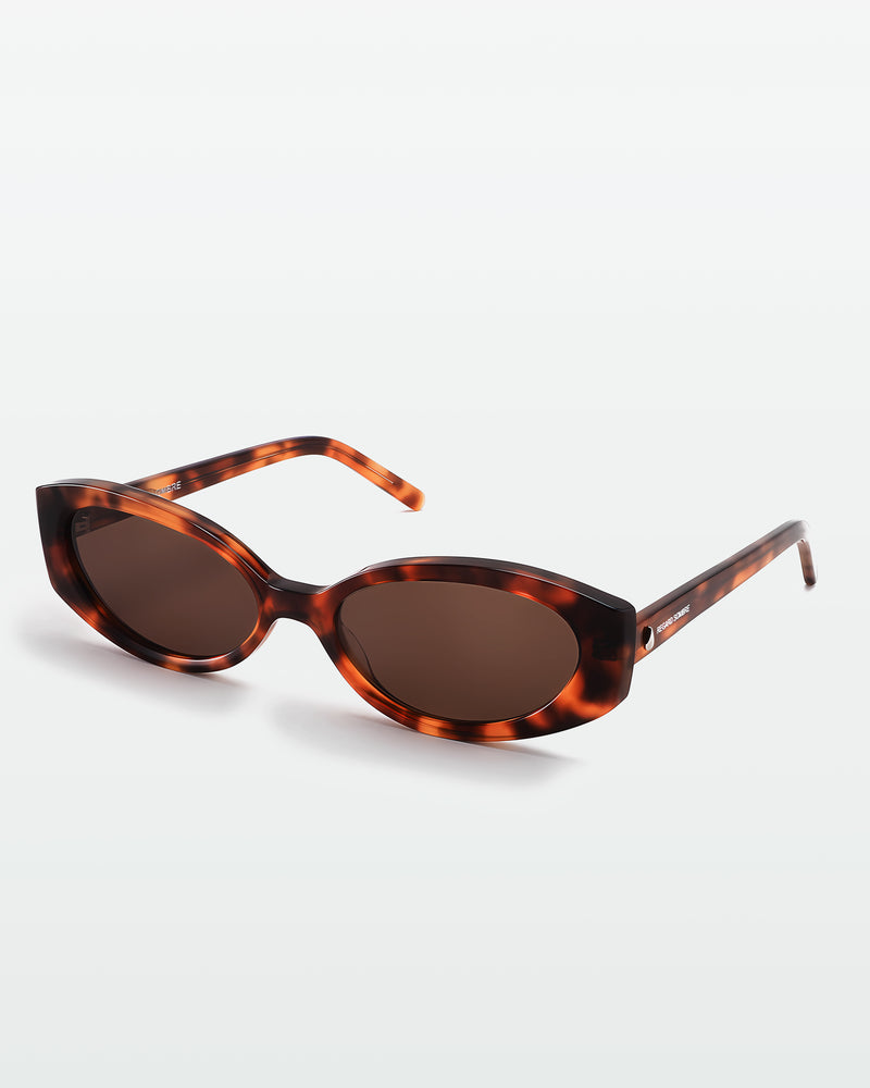 CELIANE - REGARD SOMBRE