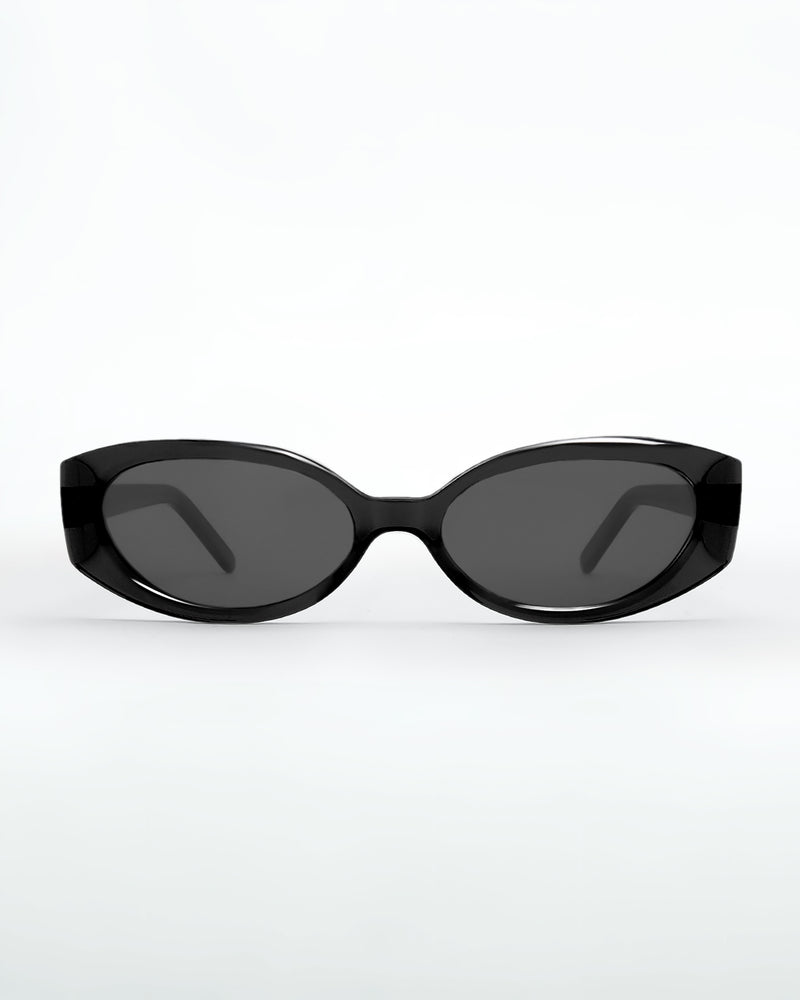 CELIANE - REGARD SOMBRE